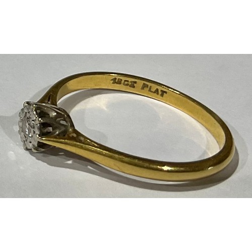 482 - An 18ct gold, platinum and diamond solitaire ring, 2.20g gross