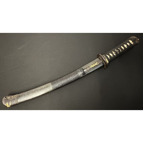 9067 - Japanese Wakizashi Sword with single edge blade with good Hamon line 400mm in length. Mon to the Hab... 