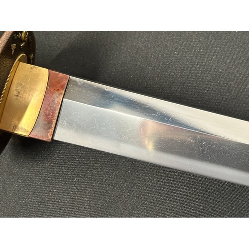 9069 - Japanese Sword with single edge blade 562mm in length. Good Hamon line. Tang in unsigned. Fish Menuk... 