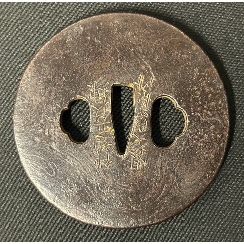 9090 - Japanese Sword Tsuba in bronze, signed. 79mm in diameter.