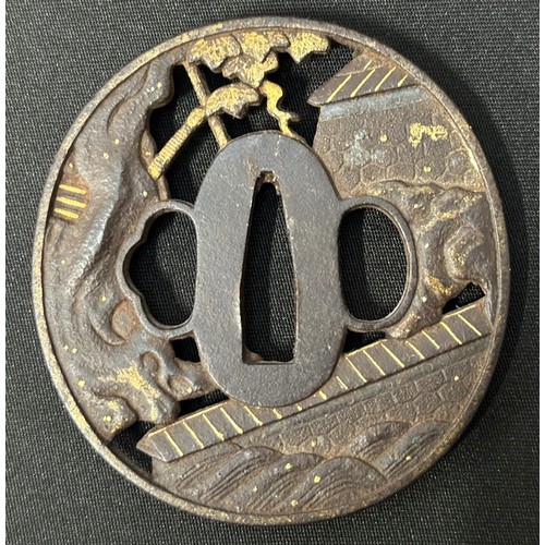 9091 - Japanese Sword Tsuba in iron, featuring Samurai warriors. Signed Kanemitsu saku.
Made by Kanemitsu. ... 