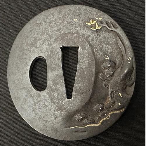 9095 - Japanese Sword Tsuba, cast iron, unsigned. Oval size 70mm x 66mm.