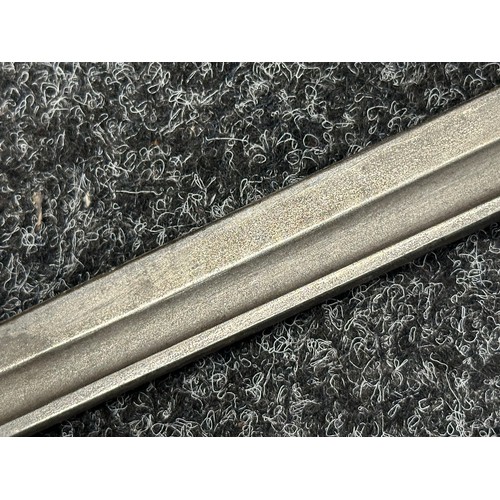 9124 - WW1 British 1907 Pattern Bayonet with single edged fullered blade 425mm in length, maker marked and ... 