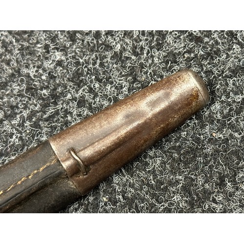 9124 - WW1 British 1907 Pattern Bayonet with single edged fullered blade 425mm in length, maker marked and ... 