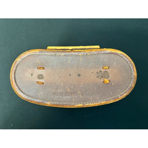 9159 - WW2 Canadian 6x30 binoculars maker marked and dated 