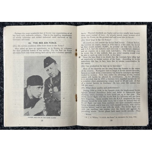 9165 - WW2 British paperwork about the Red Army: Booklet 1943 