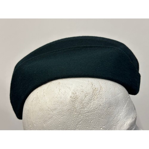 9179 - WW2 British Kings Own Yorkshire Light Infantry Officers Coloured Field Service Cap in green wool wit... 