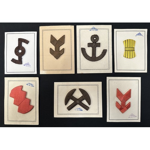 9193 - WW2 Czech Army Officers Sleeve Insignia, circa 1931-1938, unissued condition, still on original card... 