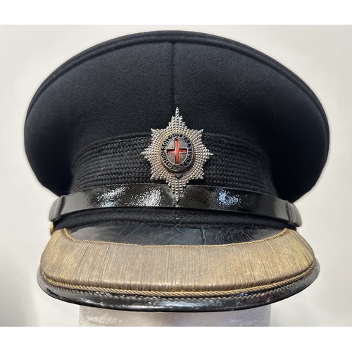 9205 - WW2 British Coldstream Guards Officers Caps: both Full Dress and Khaki Service Dress Caps. Complete ... 