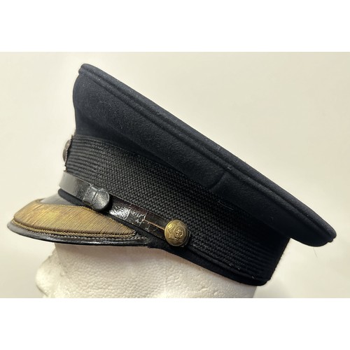 9205 - WW2 British Coldstream Guards Officers Caps: both Full Dress and Khaki Service Dress Caps. Complete ... 