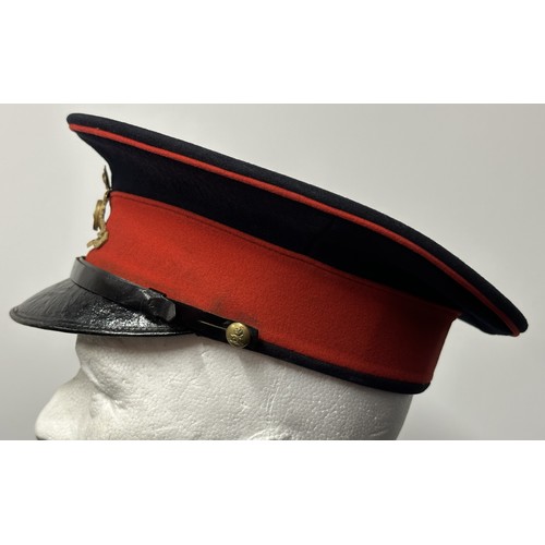 9209 - British Territorial Royal Artillery Officers Dress Cap with officers Full Gilt Cap Badge on blades. ... 