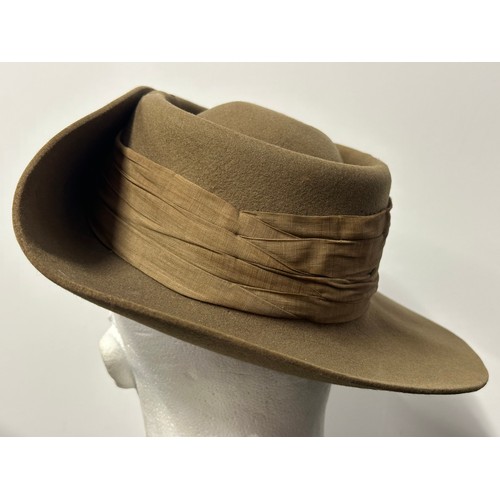 9214 - WW2 British Bush Hat with 26th Indian Infantry Division machine woven formation sign to side of hat.... 