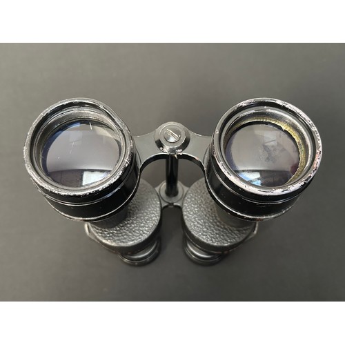 9218 - WW2 British 10x50 Stepsack Binoculars by Ross of London. Serial number 139851. No case or neck strap... 