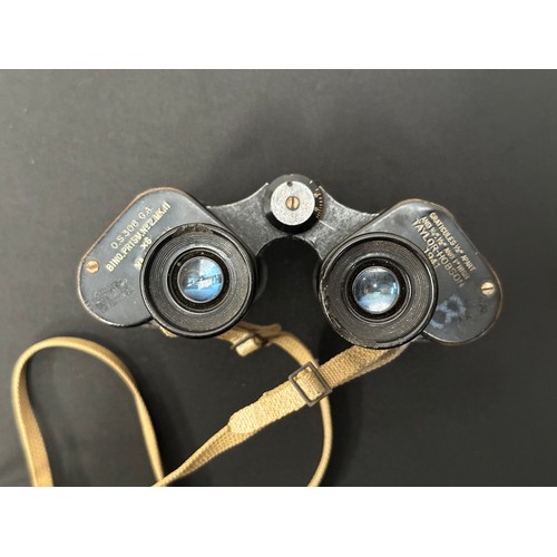 9219 - WW2 British Binoculars, Prismatic No.2 MkII x 6. Serial number 143773. Maker marked and dated 