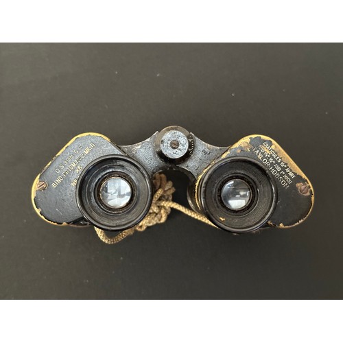 9220 - WW2 British Binoculars, Prismatic No.2 MkII x 6. Serial number 55560. Maker marked and dated 