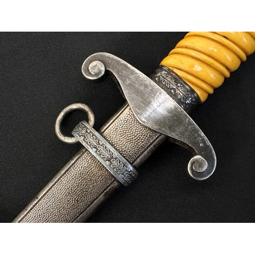 9227 - WW2 Third Reich Heer Officers Dienstdolch dagger with double edged blade 255mm in length. Maker mark... 