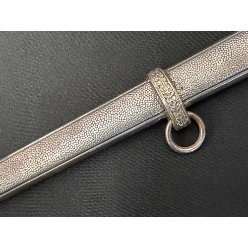 9233 - WW2 Third Reich Heer Offizierdolch Army officers dagger with double edged blade 257mm in length, mak... 