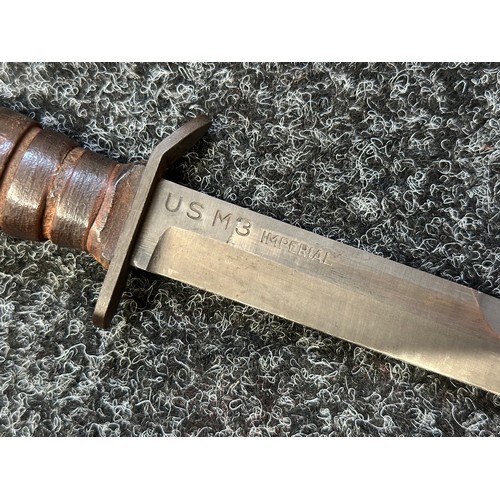 9285 - WW2 US M3 Fighting Knife with double edged blade 172mm in length, Parkerized finish, maker marked 