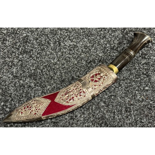 9286 - Pair of Gurhka Kukri Knives: One with a single edged blade 245mm in length engraved with a Dragon. O... 