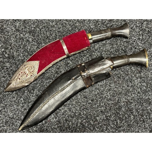 9286 - Pair of Gurhka Kukri Knives: One with a single edged blade 245mm in length engraved with a Dragon. O... 