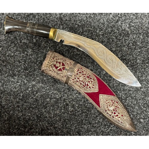 9286 - Pair of Gurhka Kukri Knives: One with a single edged blade 245mm in length engraved with a Dragon. O... 