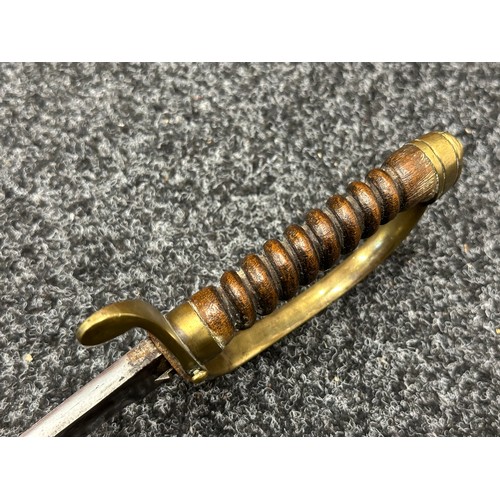 9320 - Victorian Police Officer Hanger with curved fullered blade 590mm in length. No makers mark. Brass gu... 