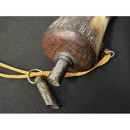 9326 - Japanese Powder Horn overall length approx. 170mm. Fitted with a wooden end with bronze measure/spou... 