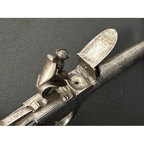 9328 - English Flintlock Pistol Pistol with 70mm long barrel, bore approx. 10mm. Barrel will unscrew. Lock ... 