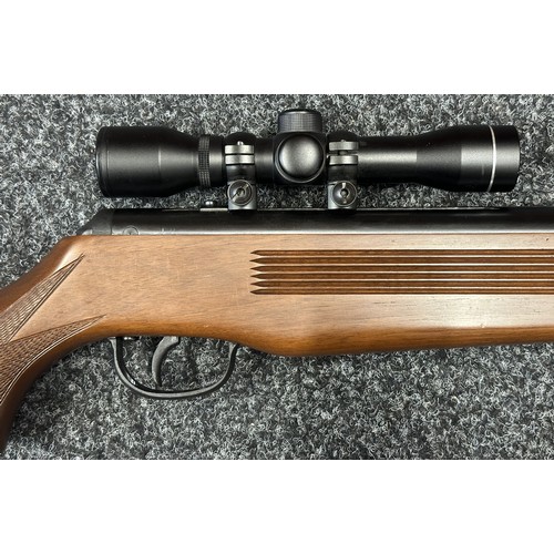 9336 - Edgar Brothers Model 60 .22 Cal Air Rifle serial no. 0704 02789. Fitted with a 4 x 28 Telescopic Sig... 