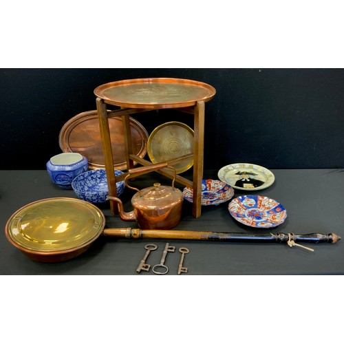 238 - A 19th century oval copper kettle, tray table, warming pan, three 18th/19th century cast iron keys, ... 