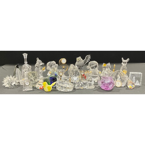 68 - Glassware & Paperweights - eight Lenox crystal for Disney figures including Winnie the Pooh, Tigger,... 