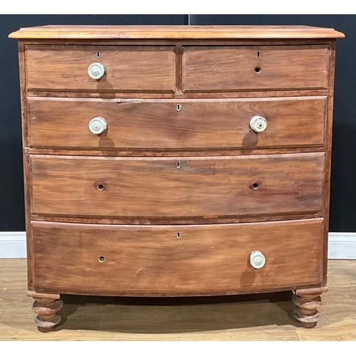 440 - A Victorian mahogany bowfront chest, of two short and three long graduated drawers, turned feet, 109... 