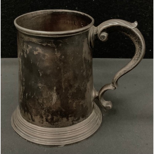 286 - A George III silver mug, London 1781, 6.02ozt