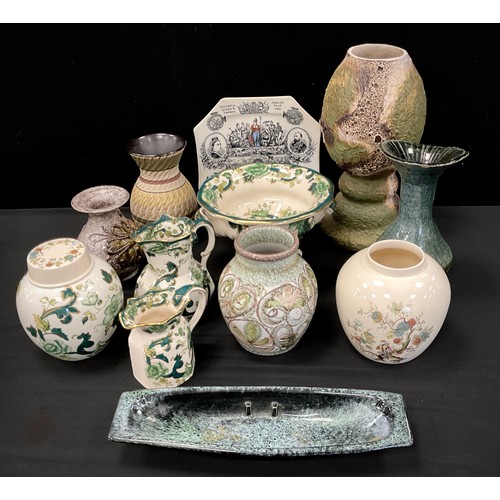 135 - Ceramics - Glynn College vase, 18cm high, Masons 'Charteuse' pattern ware, other studio pottery; etc