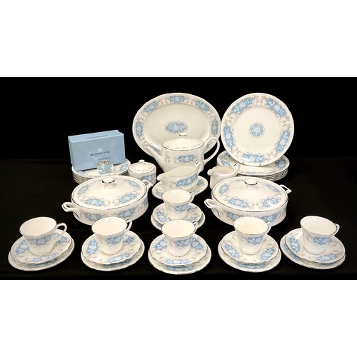 138 - A Aynsley table service ‘Moonlight Rose’ for six including; six dinner plates, six smaller plates, s... 