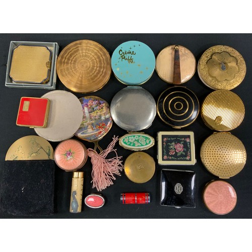 287 - Fashion - Compacts and lipsticks etc inc Coty, Bourjoir,  Stratton etc, inc enamelled and embossed e... 