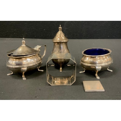 305 - Silver - a Walker & Hall silver three piece crust set, salt, pepper and mustard, Birmingham 1927,  N... 