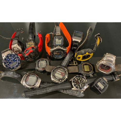 316 - Watches - Casio Wave Ceptor, 4774, 3053, 2555 and 3139,;  G Shock 5121 GW3000, 1597 DW-003, 1659 DW-... 