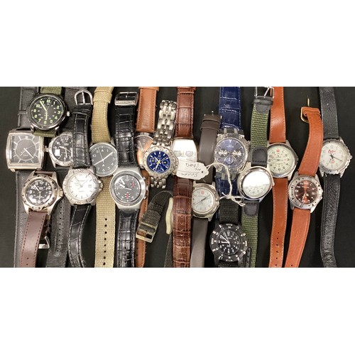 319 - Watches - Timex Tonneau chronograph, Military style Alpine Forces, Swatch Irony chronograph, AG2002,... 