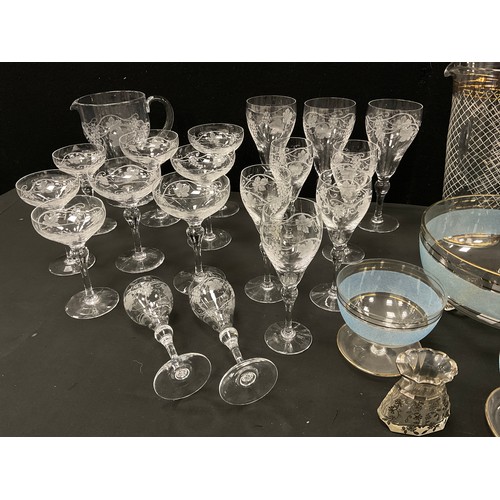 172 - Glassware - A suite of hand engraved drinking glasses inc wine, sherry, Champagne coups, aperitifs, ... 