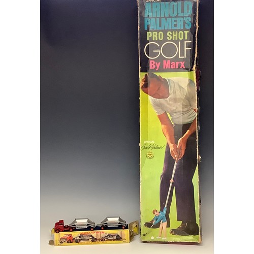 622 - Toys & Juvenalia - a Marx Arnold Palmer's Pro Shot Golf game, boxed and a Matchbox M4 Fruehauf Hoppe... 