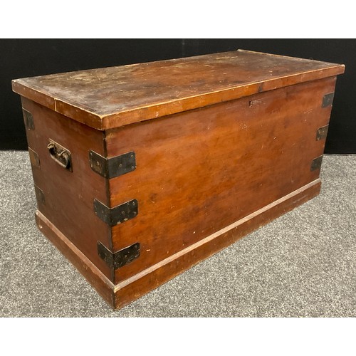 165 - A late 19th century pine tool chest, 52cm high x 99cm wide x 49cm deep.