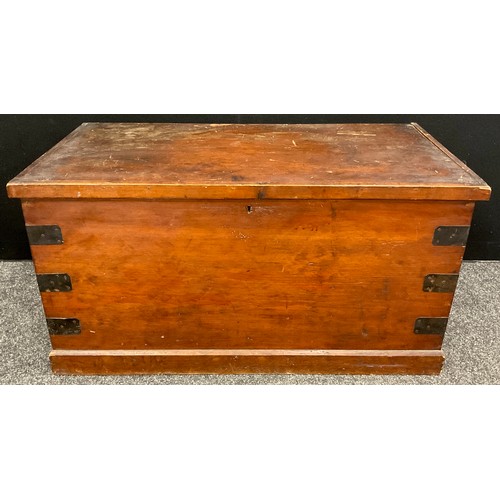 165 - A late 19th century pine tool chest, 52cm high x 99cm wide x 49cm deep.