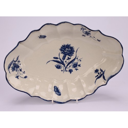 167 - A Worcester The Gilliflower pattern lozenge shaped dish, moulded border, printed in underglaze blue ... 