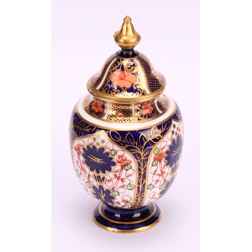 220 - A Royal Crown Derby 1128 Imari pattern two-handled ovoid pedestal vase, matched domed cover, circula... 