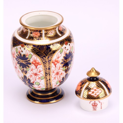 220 - A Royal Crown Derby 1128 Imari pattern two-handled ovoid pedestal vase, matched domed cover, circula... 