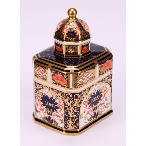 238 - An associated pair of Royal Crown Derby 1128 Imari pattern canted rectangular tea caddies, domed oct... 