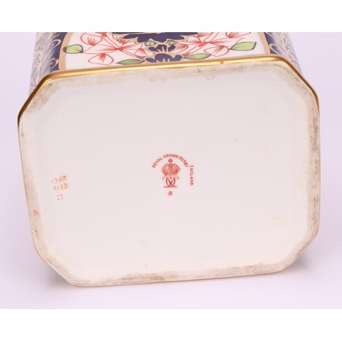 238 - An associated pair of Royal Crown Derby 1128 Imari pattern canted rectangular tea caddies, domed oct... 