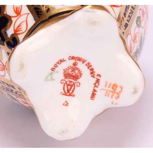 207 - A Royal Crown Derby 1128 Imari pattern flattened ovoid two-handled vase, rococo style handles, four ... 