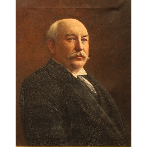 567 - English School (first-half 20th century)
Portrait of a Gentleman,
oil on canvas, 70cm x 54.5cm